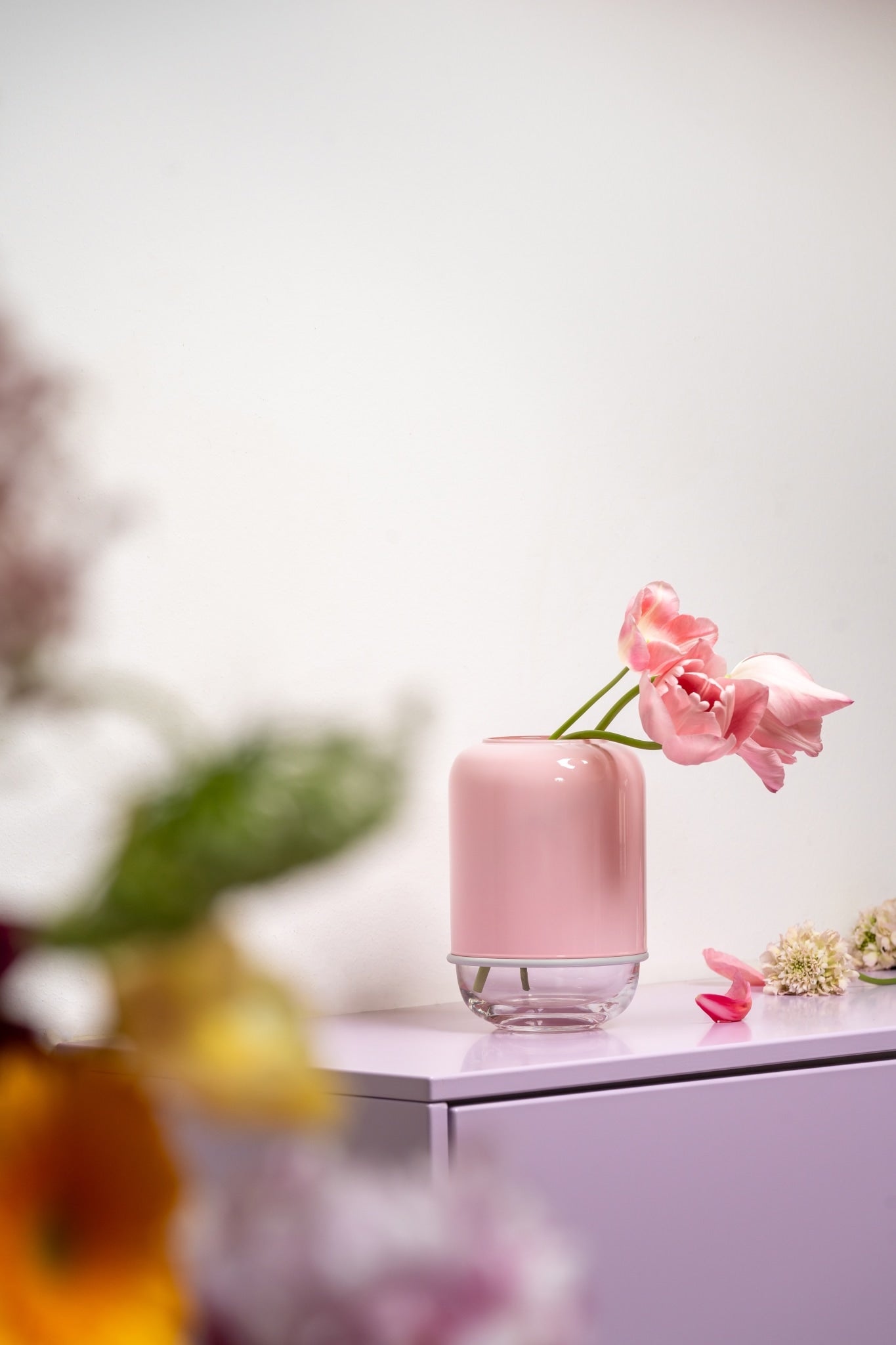 Capsule vase clear/pink